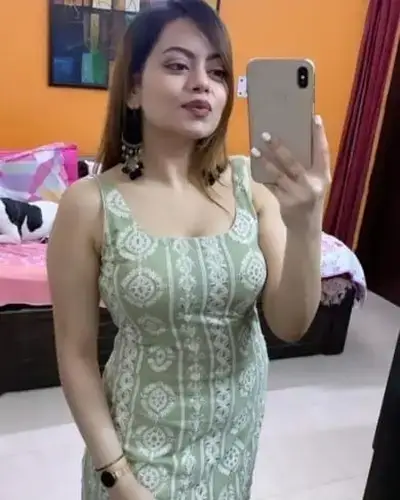 Call Girl in Poes Garden